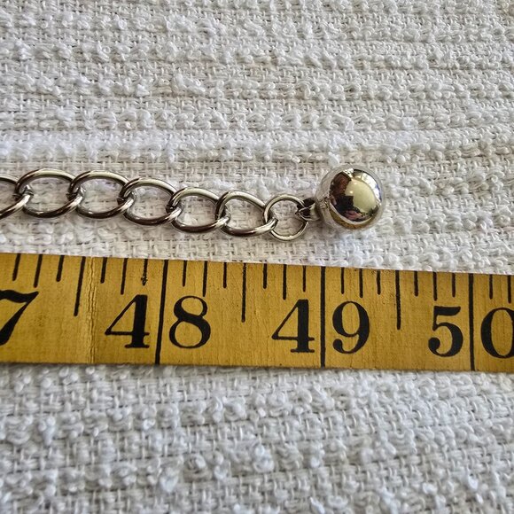 Vintage Textured Silver Circle & Oval Link Belt - Picture 6 of 6